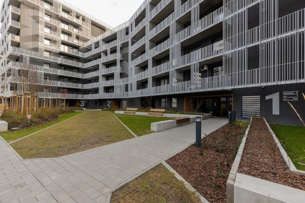 Stacja Wola Apartments With Parking By Noclegi Renters 바르샤바 외부 사진